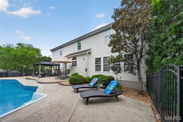 7816 Wind Hill Drive, O'fallon, MO 63368