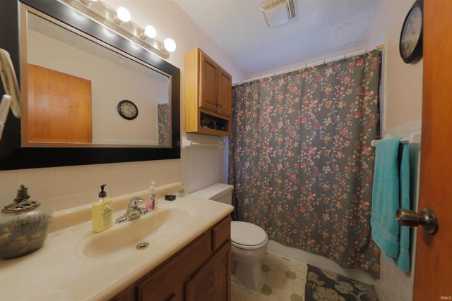 2121 E Virginia Street, Evansville, IN 47711