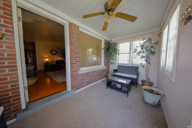 2121 E Virginia Street, Evansville, IN 47711