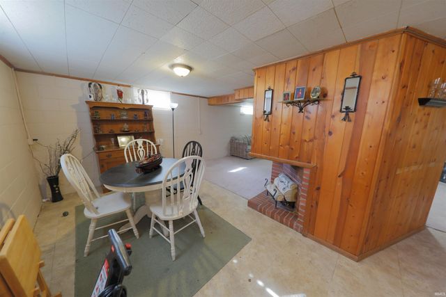 2121 E Virginia Street, Evansville, IN 47711
