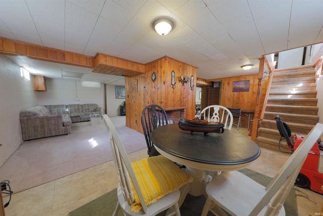 2121 E Virginia Street, Evansville, IN 47711