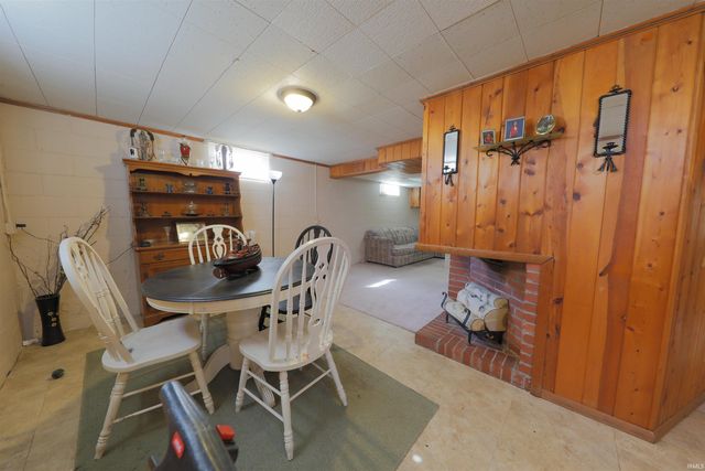 2121 E Virginia Street, Evansville, IN 47711
