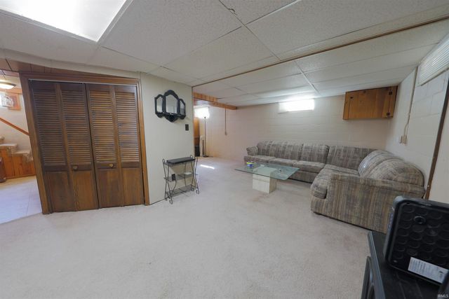 2121 E Virginia Street, Evansville, IN 47711