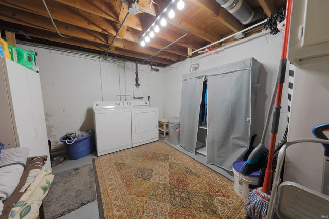 2121 E Virginia Street, Evansville, IN 47711