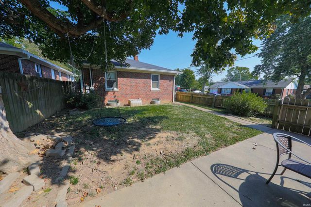2121 E Virginia Street, Evansville, IN 47711