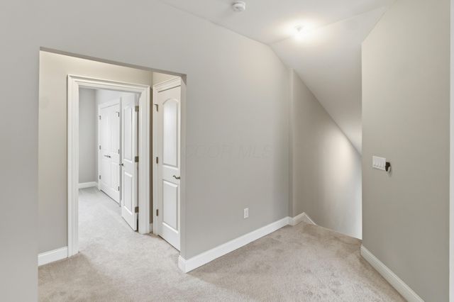 4527 Mcalister Park Drive, Westerville, OH 43082