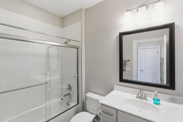 4527 Mcalister Park Drive, Westerville, OH 43082