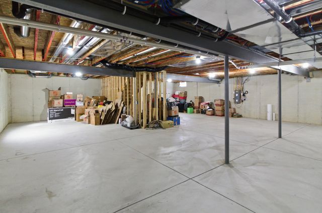 4527 Mcalister Park Drive, Westerville, OH 43082