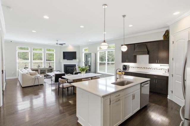 4527 Mcalister Park Drive, Westerville, OH 43082