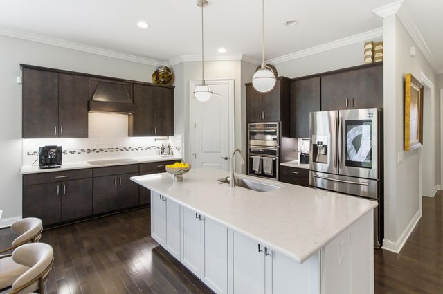 4527 Mcalister Park Drive, Westerville, OH 43082