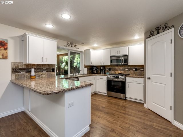 14700 Nw 9TH Pl, Vancouver, WA 98685