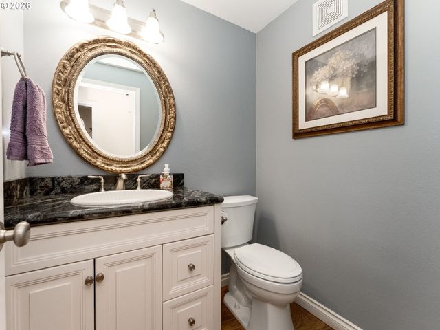 14700 Nw 9TH Pl, Vancouver, WA 98685
