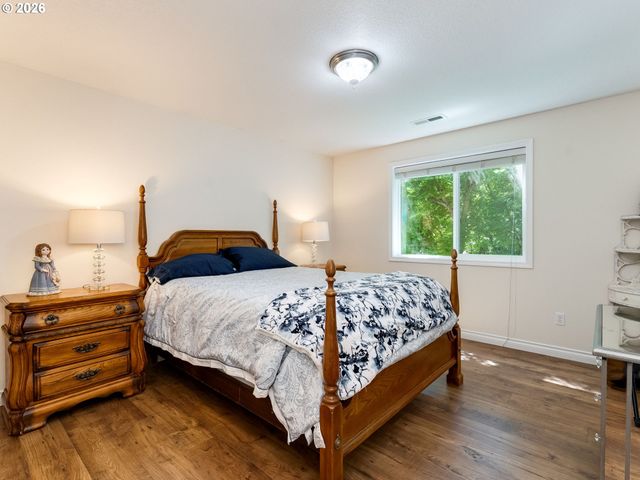 14700 Nw 9TH Pl, Vancouver, WA 98685