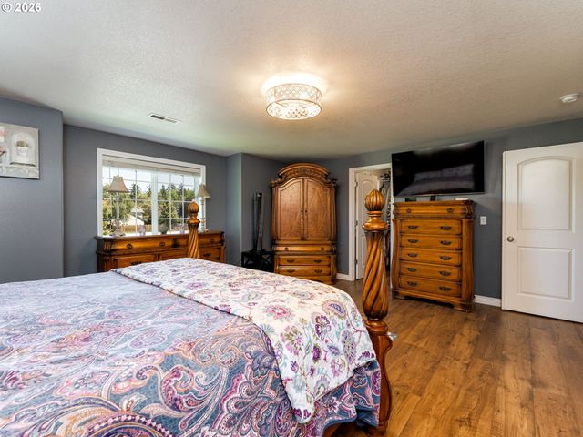 14700 Nw 9TH Pl, Vancouver, WA 98685