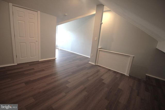 14 N OLDEN AVE N, Trenton, NJ 08609