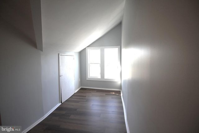 14 N OLDEN AVE N, Trenton, NJ 08609