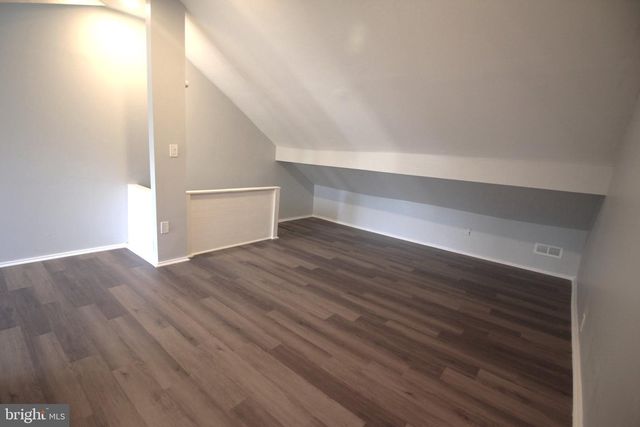 14 N OLDEN AVE N, Trenton, NJ 08609