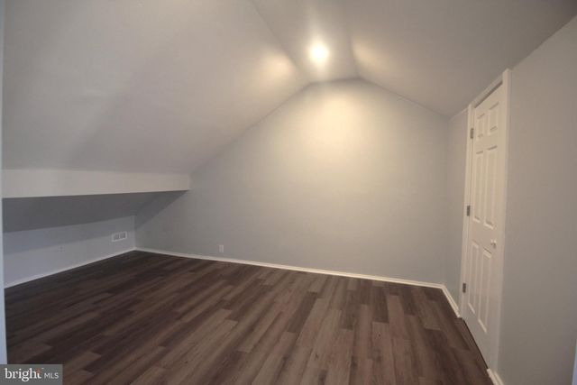 14 N OLDEN AVE N, Trenton, NJ 08609
