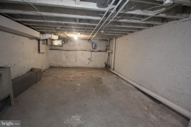 14 N OLDEN AVE N, Trenton, NJ 08609
