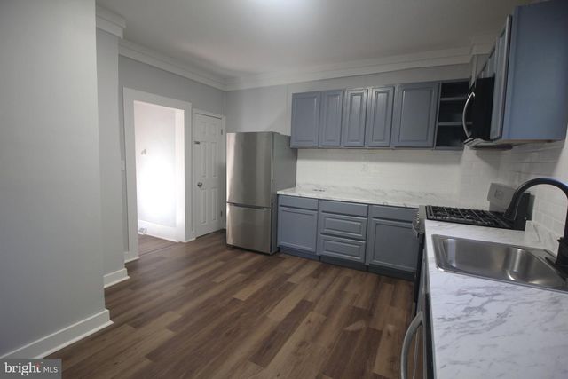 14 N OLDEN AVE N, Trenton, NJ 08609