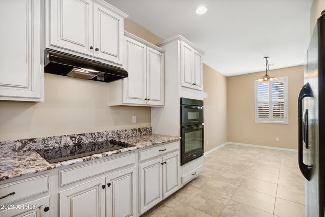 2820 E DETROIT Street, Chandler, AZ 85225