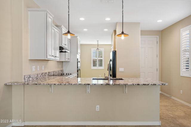 2820 E DETROIT Street, Chandler, AZ 85225