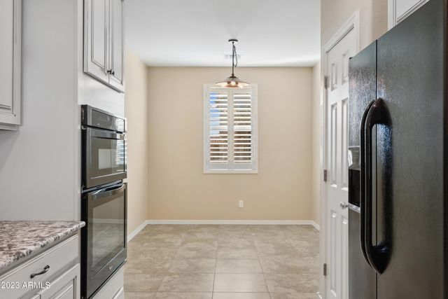 2820 E DETROIT Street, Chandler, AZ 85225