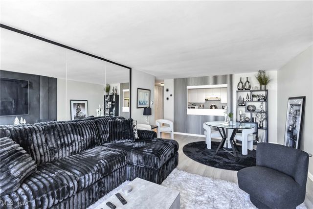 12700 Lake Avenue 2603, Lakewood, OH 44107