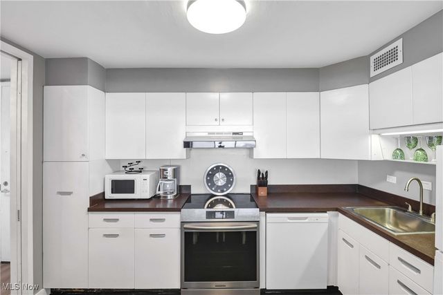 12700 Lake Avenue 2603, Lakewood, OH 44107