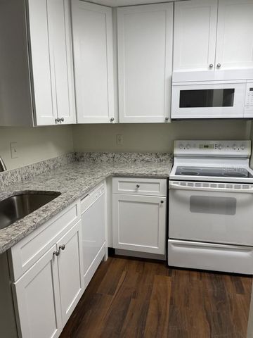 249 AFTON SQUARE 306, Altamonte Springs, FL 32714