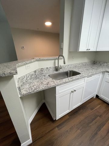 249 AFTON SQUARE 306, Altamonte Springs, FL 32714