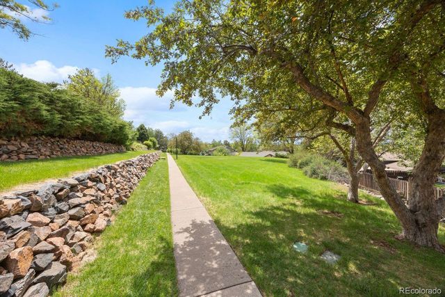 6528 S Oneida Court, Centennial, CO 80111