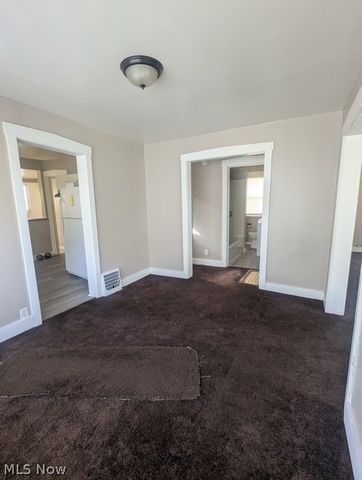 994 Peerless Avenue, Akron, OH 44320