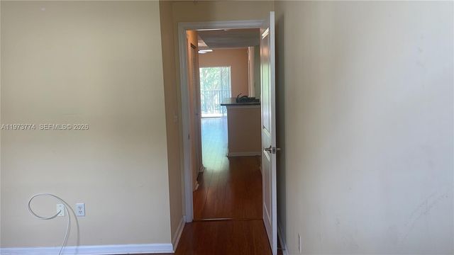 6020 W Sample Rd 207, Coral Springs, FL 33067