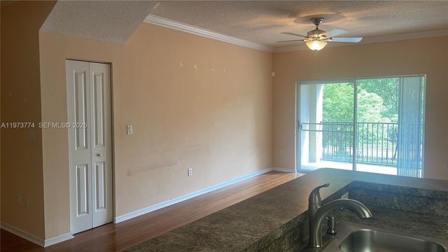 6020 W Sample Rd 207, Coral Springs, FL 33067