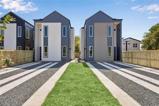 428 Calloway Street A, Houston, TX 77029