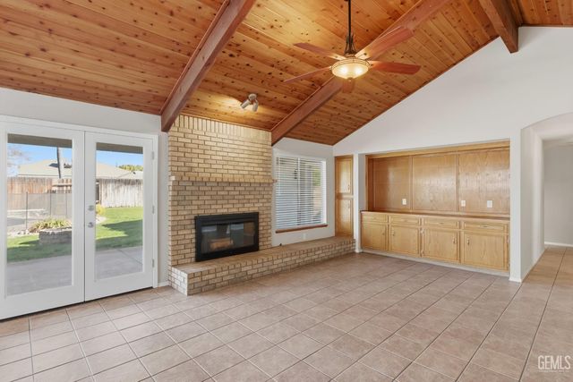 13904 Fremantle Court, Bakersfield, CA 93314