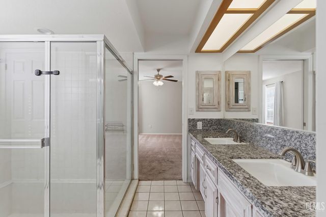 13904 Fremantle Court, Bakersfield, CA 93314