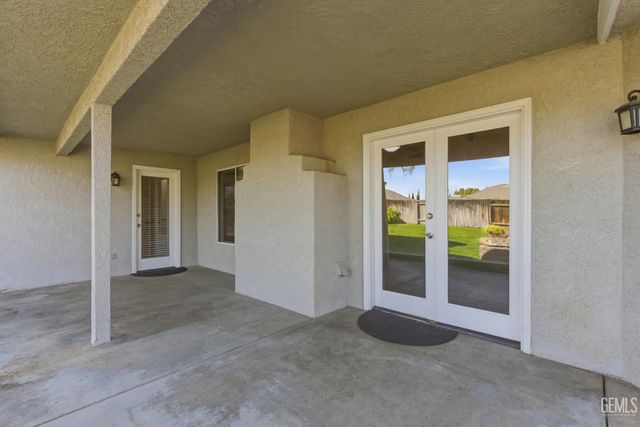 13904 Fremantle Court, Bakersfield, CA 93314