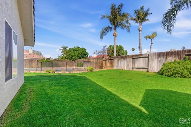 13904 Fremantle Court, Bakersfield, CA 93314