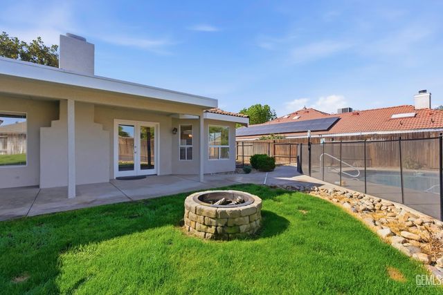 13904 Fremantle Court, Bakersfield, CA 93314