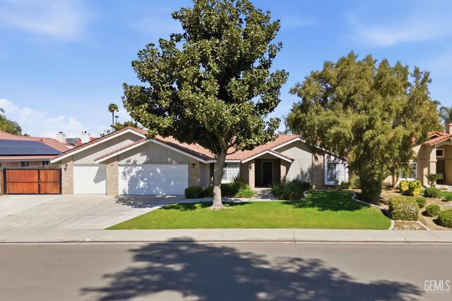 13904 Fremantle Court, Bakersfield, CA 93314