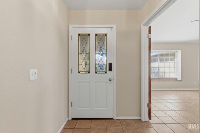 13904 Fremantle Court, Bakersfield, CA 93314