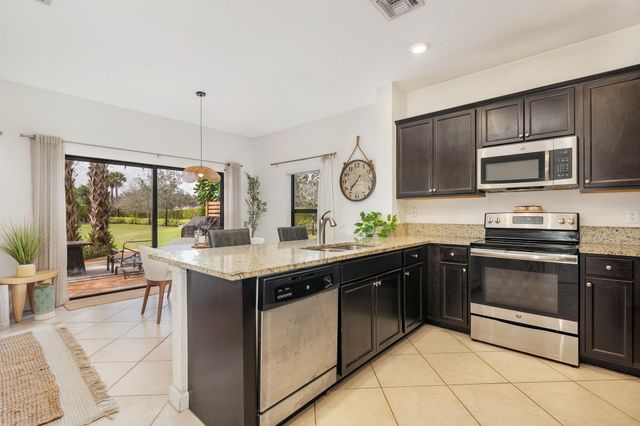 6107 Bangalow Drive, Lake Worth, FL 33463