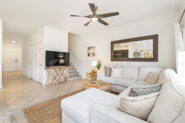 6107 Bangalow Drive, Lake Worth, FL 33463