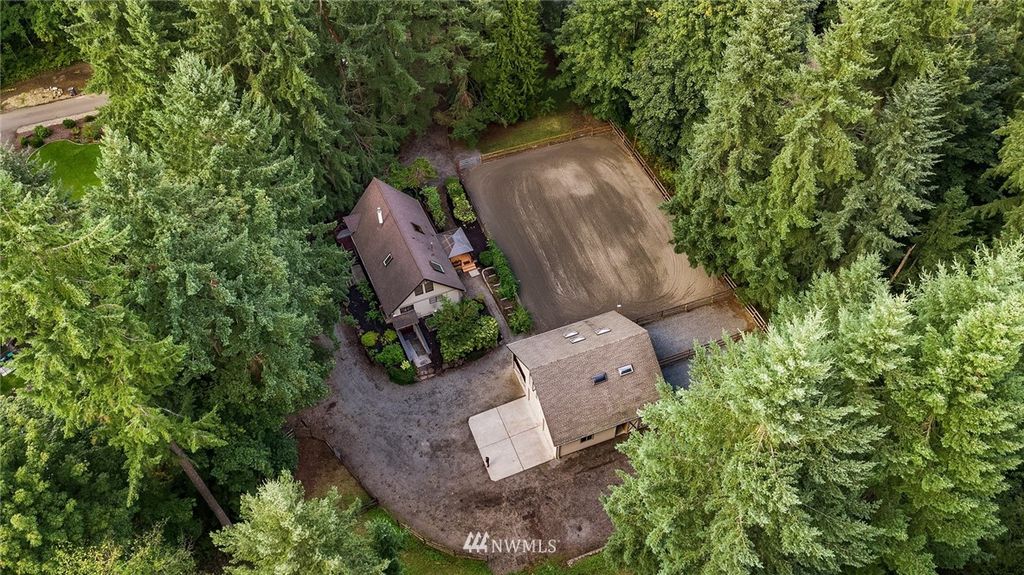 Image 1 of property listing at 11434 176th Place NE, Redmond, WA 98052