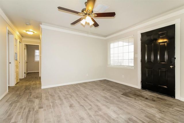 800 Plaza Drive, Moore, OK 73160