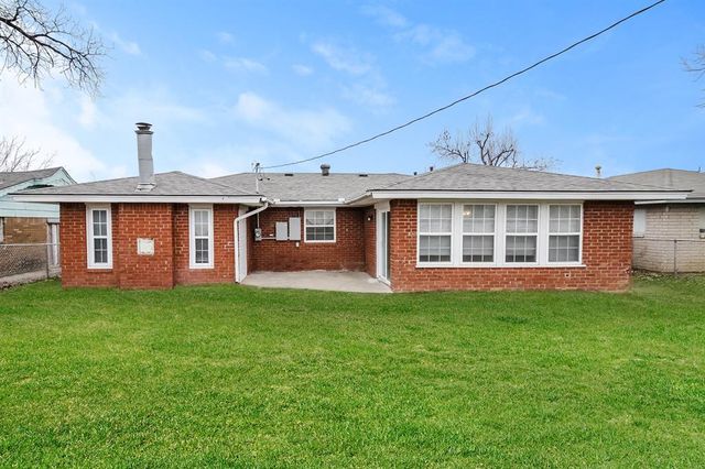 800 Plaza Drive, Moore, OK 73160