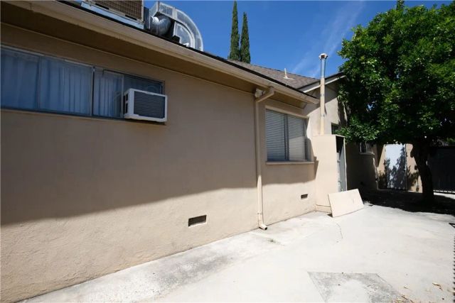 20748 Vose, Winnetka, CA 91306