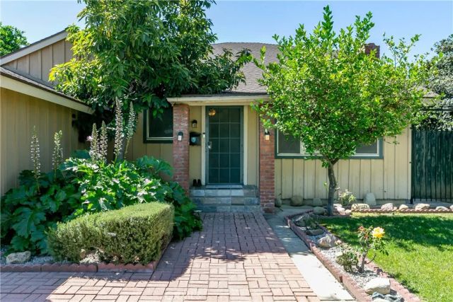 20748 Vose, Winnetka, CA 91306